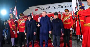 Pakistan President Zardari and PM Shehbaz Sharif welcome Turkish President Recep Erdogan on his arrival in Islamabad on 12 Feb. Photo: Pakistan Ministry of Foreign Affairs
