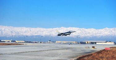 An F-16 Fighting Falcon assigned to the 4th Expeditionary Fighter Squadron from Hill Air Force Base, Utah, takes off at Bagram Air Field, Afghanistan, Jan. 23, 2015 ((U.S. Air Force photo by Staff Sgt. Whitney Amstutz/released)