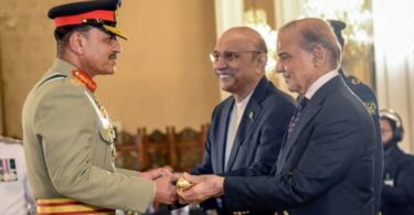 General Asim Munir with President Asif Ali Zardari and PM Shehbaz Sharif
