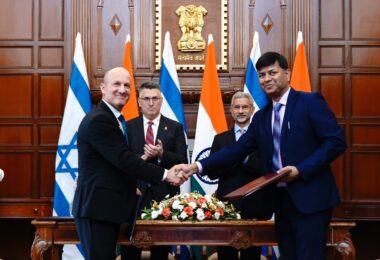 The exchange of MOU on defence cooperation between the Ministry of External Affairs, India, and Israel Foreign Ministry on 4 Nov 2025 in New Delhi. (Photo: X: @DrSJaishankar)
