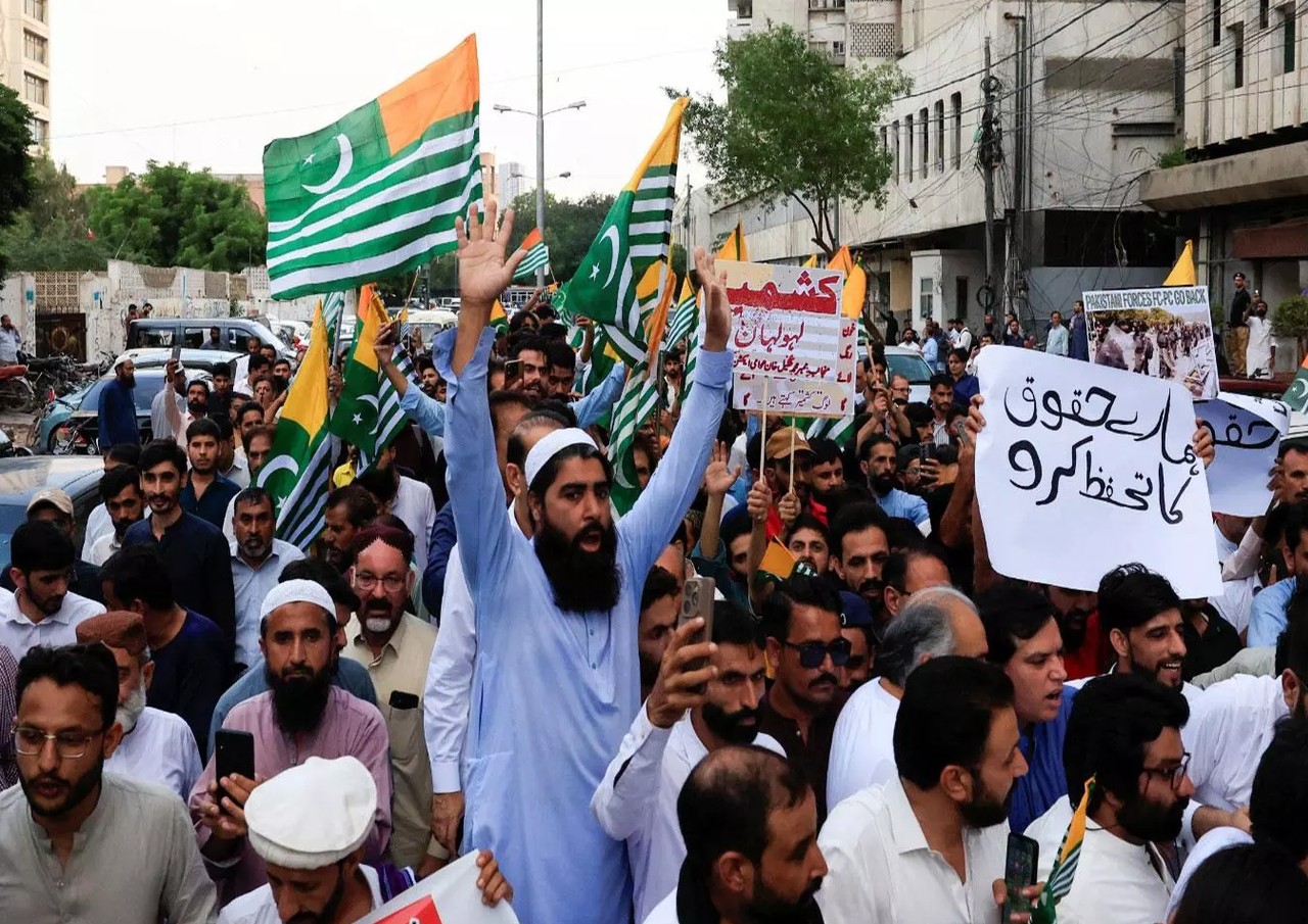 The “Azad” Kashmir Myth: PoJK’s Protest Movement and Pakistan’s Rights Record